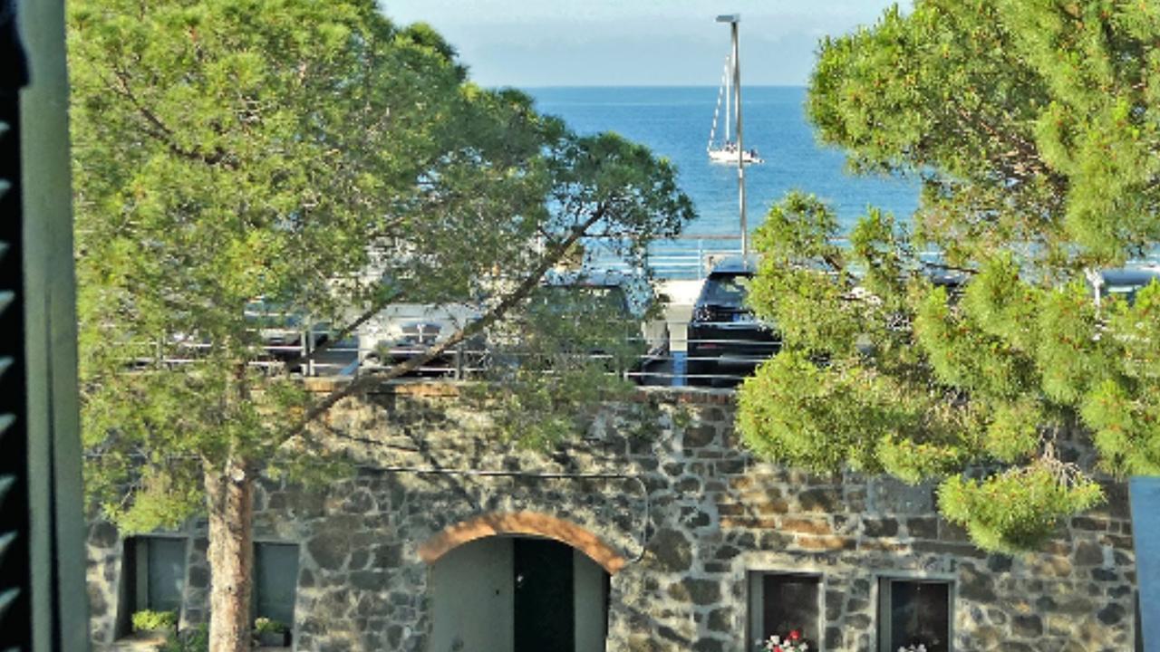 Albergo Lungomare Бонассола Экстерьер фото